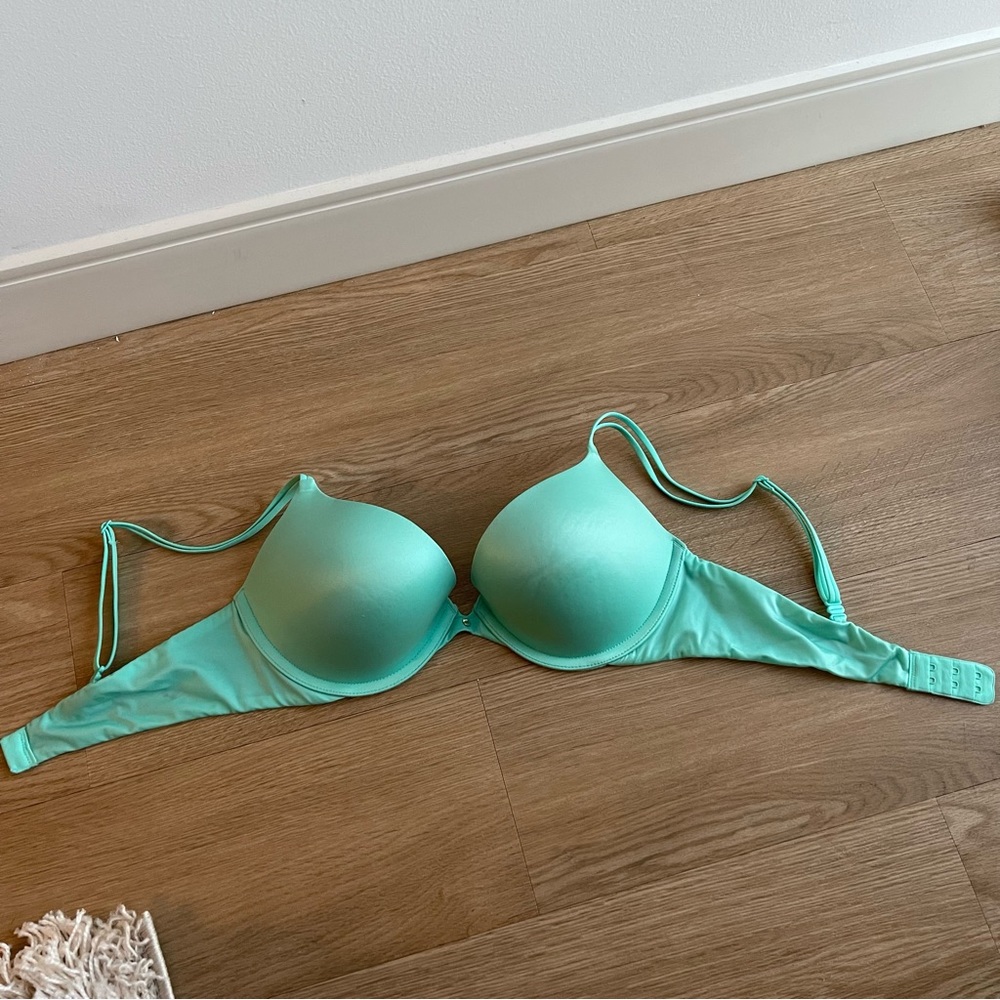 34 C VS Very Sexy Push Up